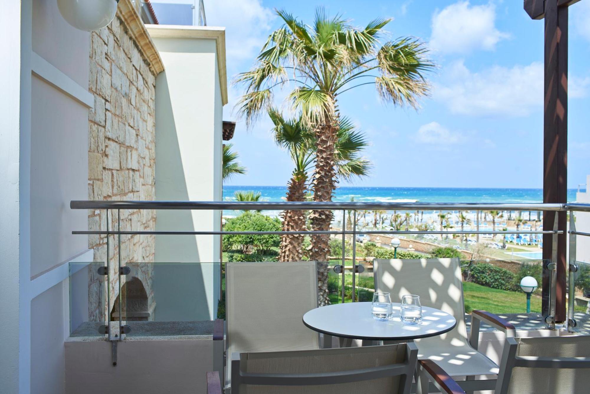 Atlantica Caldera Palace Hersonissos  Ngoại thất bức ảnh